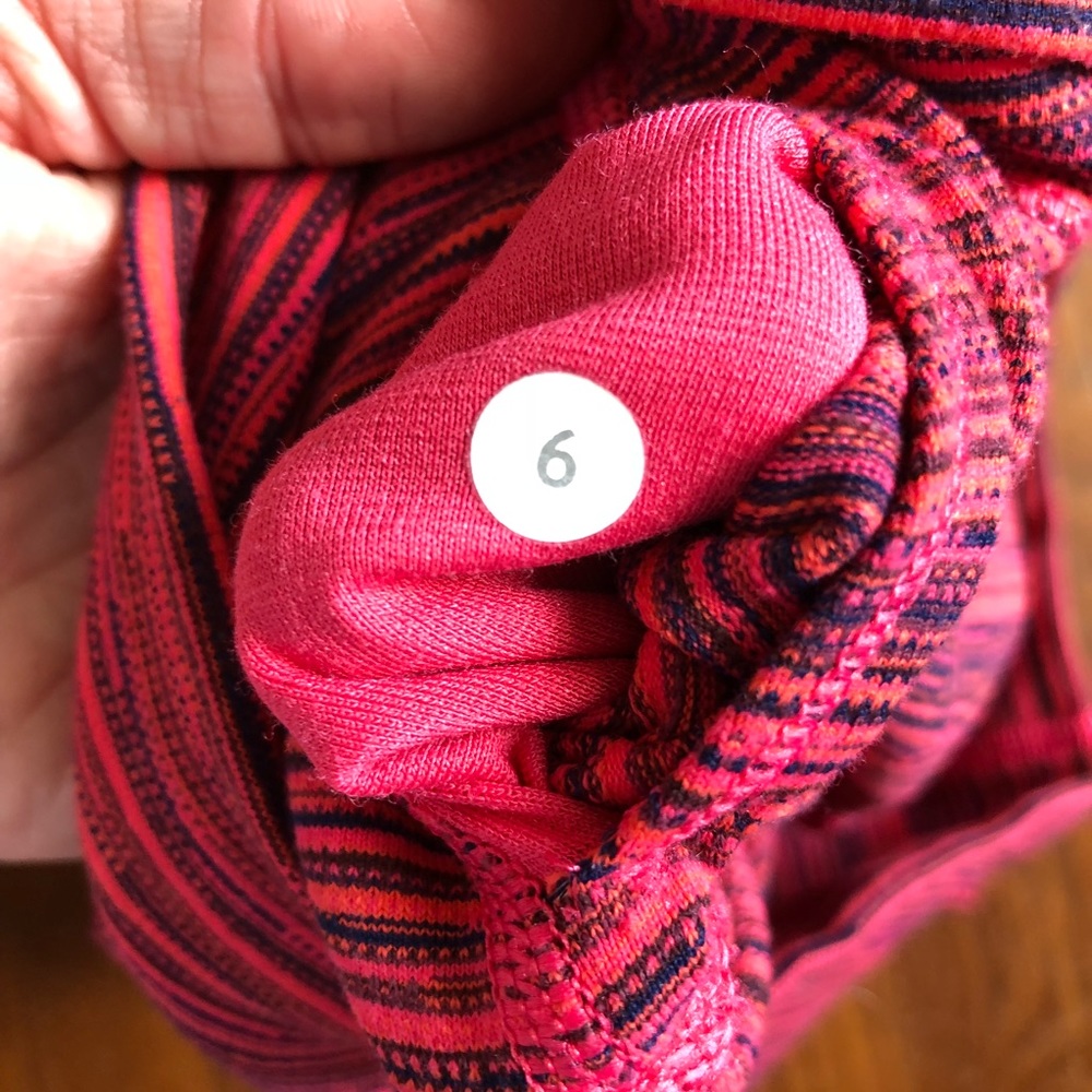 Lululemon Wunder Under Crop - image 3